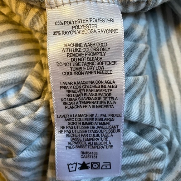 Calvin Klein Gray And White Striped Long Sleeve Turtle Neck - Picture 5 of 5